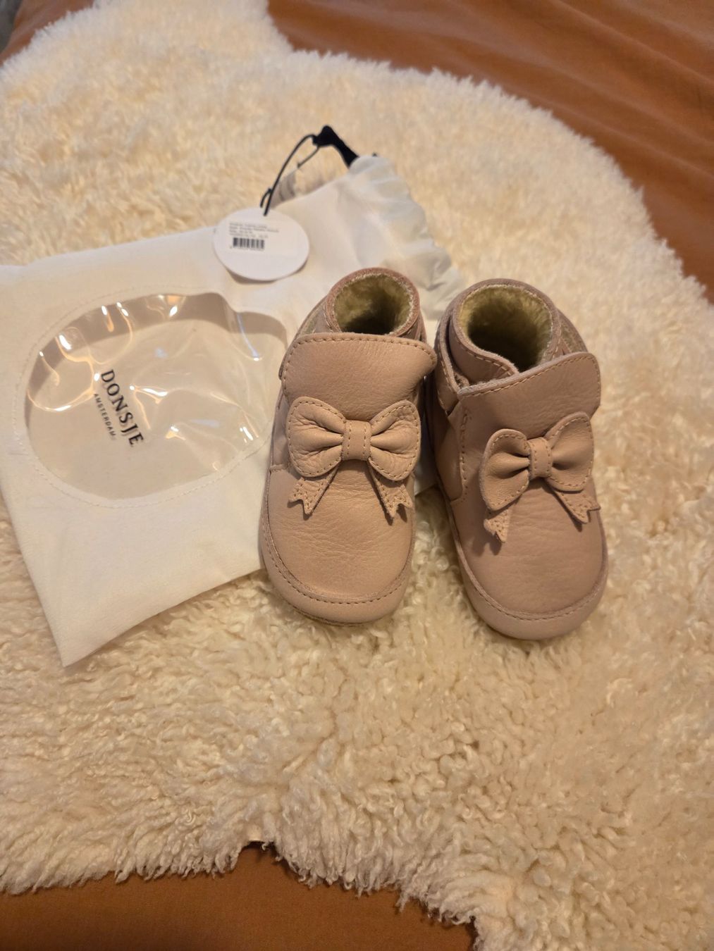 Chaussures filles: Chaussures donsge – Neuf avec emballage d'origine à Founex par jen_hb65 3