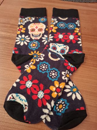 Blumen Totenkopf Socken, neu, ungetragen, Grösse 36-40