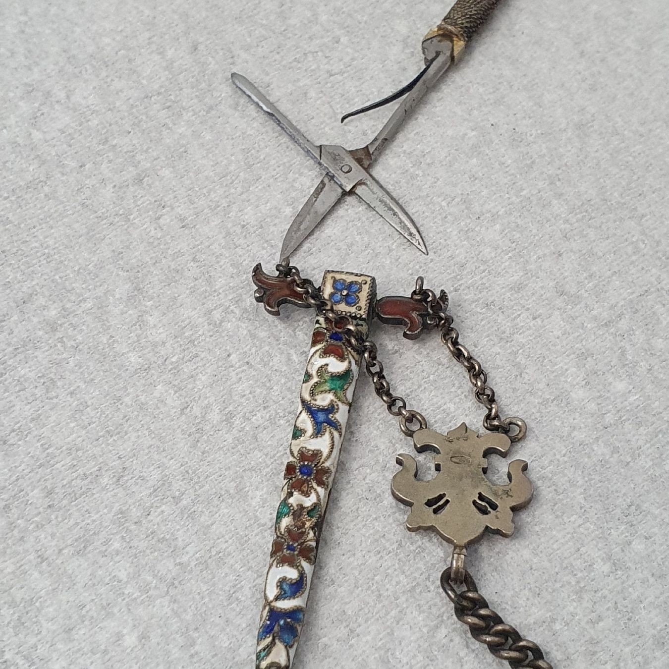 Ciondoli: Antike Chatelaine Schere Anhänger, Silber, Emaille! – Usato da Dietikon venduto da Allegra34 2