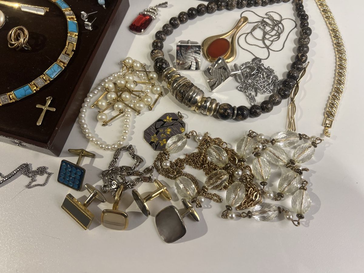 Altri gioielli: Lot de bijoux anciens – Usato da St-Pierre-Clages venduto da ste_xk6p 3