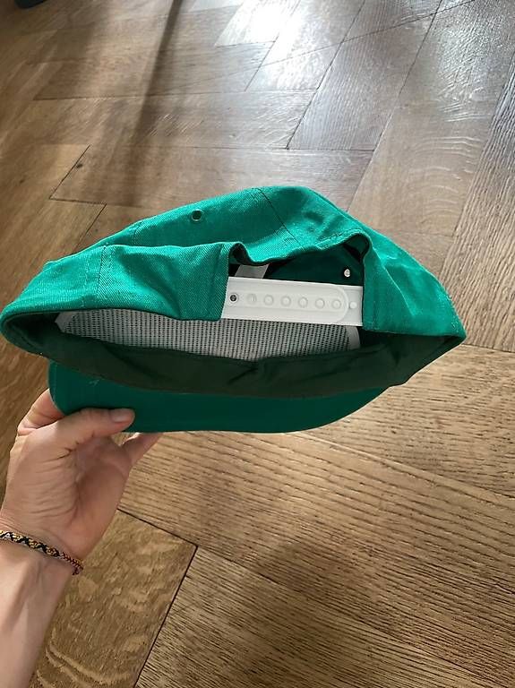 Chapeaux, bonnets & casquettes: Cap Hut grün blonde 25 – D'occasion à Basel par helger 1