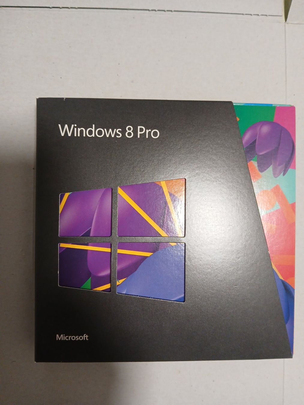 Microsoft Software: Windows 8 Pro – Usato da Reinach AG venduto da gra_dvs5