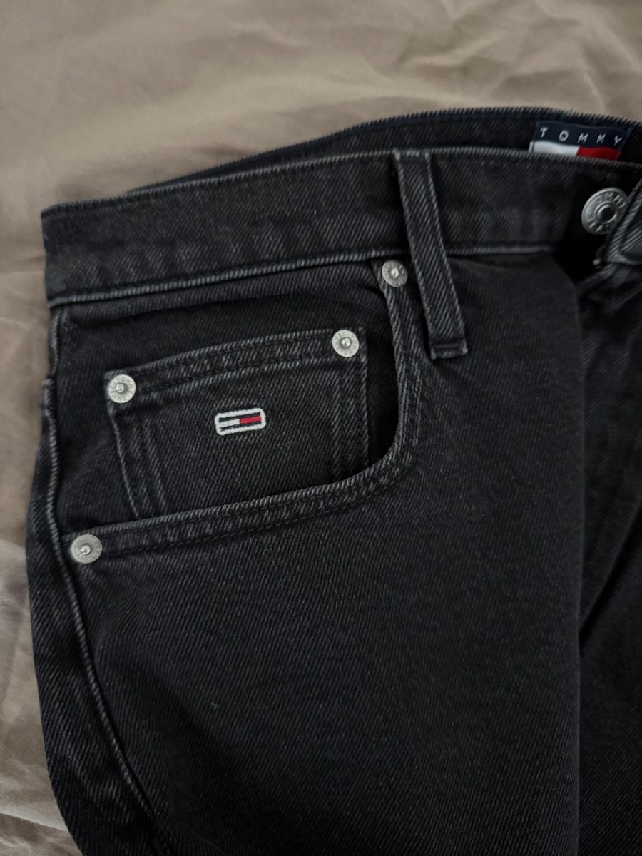 Tommy Hilfiger Jeans: Tommy Hilfiger mom jeans – Nuovo (secondo la descrizione) da Regensdorf venduto da itslilia 2