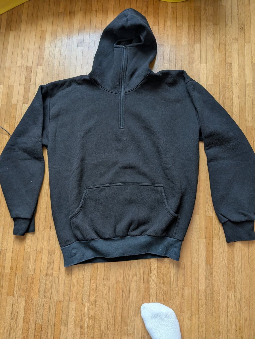 Maglioni & Felpe: Phantom Hoodie - Black Gr L – Nuovo (secondo la descrizione) da Luzern venduto da Sofia33