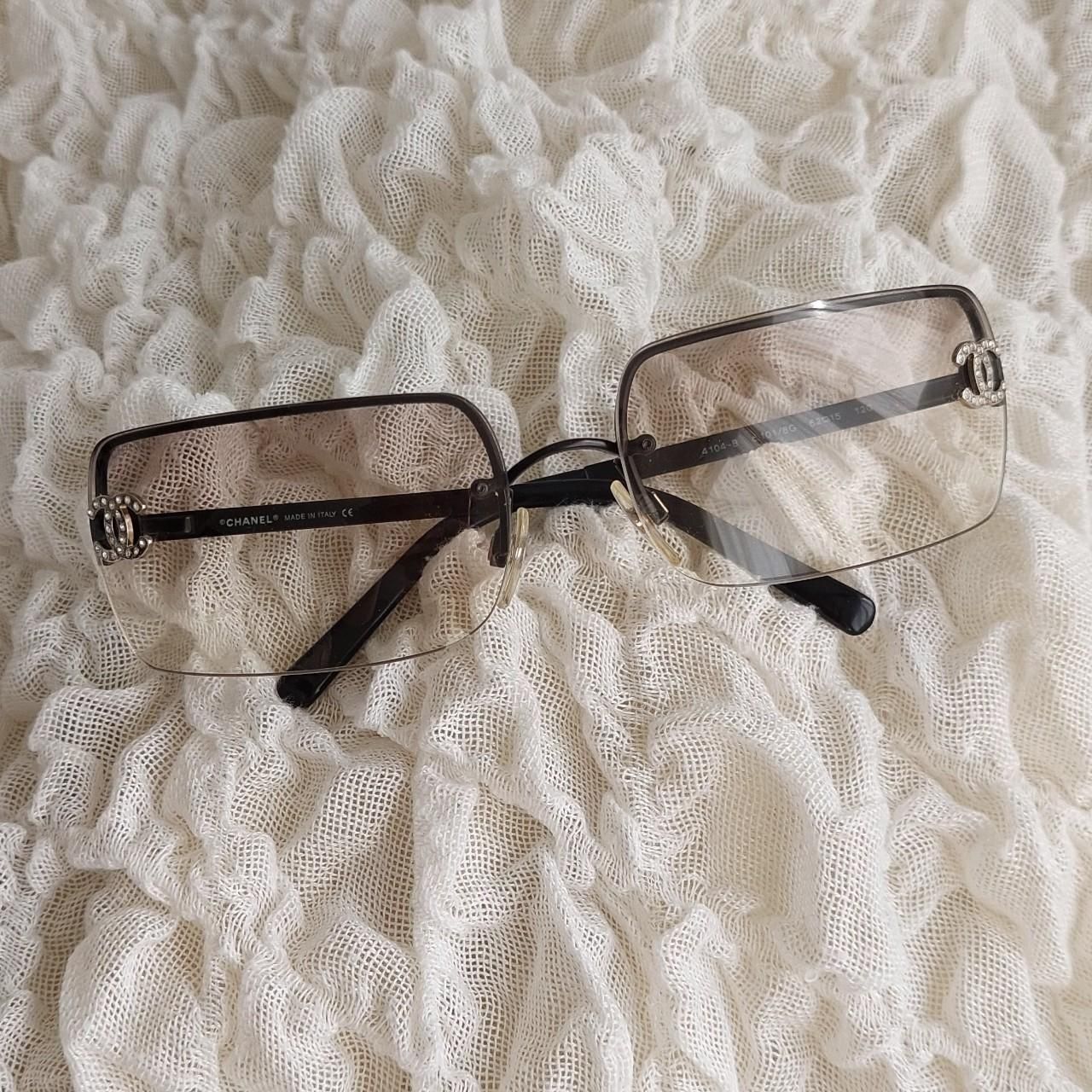 Chanel Occhiali & Lenti: 2000s Chanel sunglasses – Usato da Lausanne venduto da l0ok0co0l 3