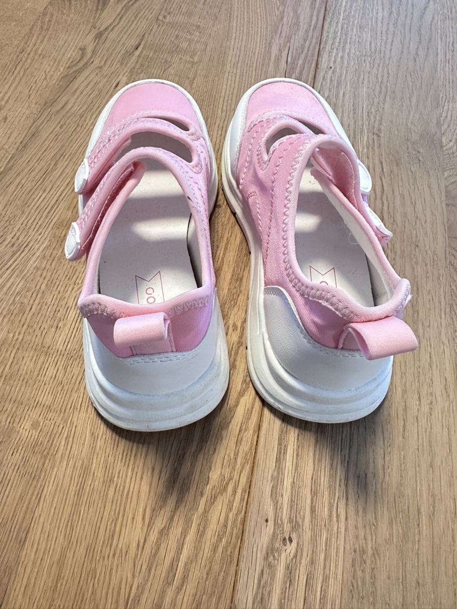 Scarpe per ragazze: 2x Sommerschuhe Gr. 30 – Usato da Windlach venduto da Binchen0 2