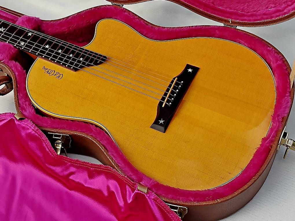 Gibson Strumenti musicali: Gibson Chet Atkins SST 1993 – Usato da Basel venduto da x-hobby 1
