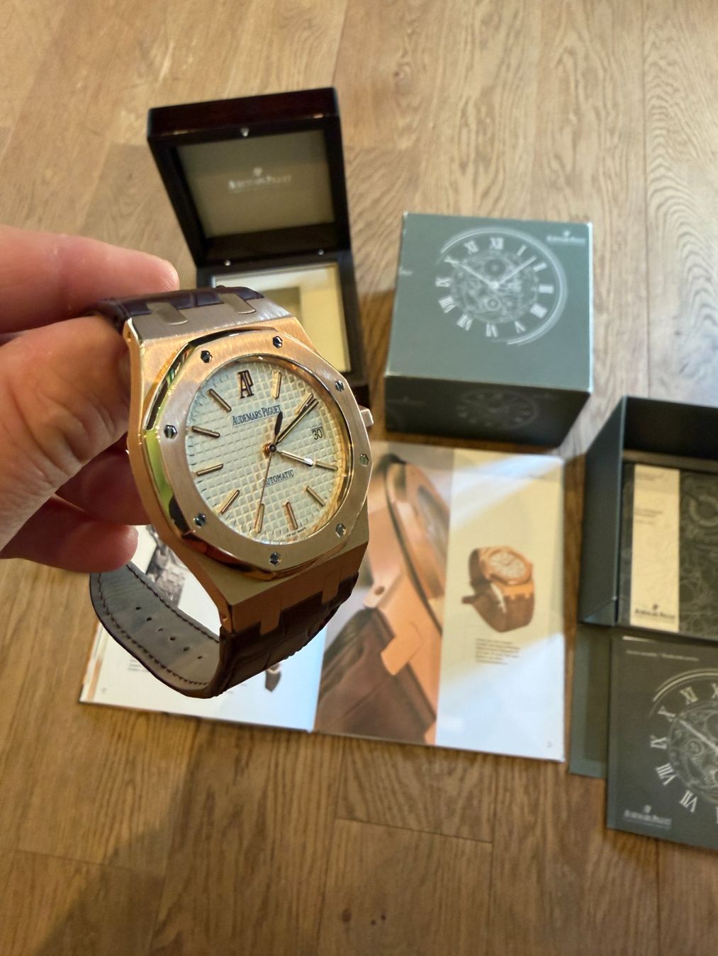 Audemars Piguet Orologi: Audemars Piguet Royal Oak 15300OR – Usato da Belp venduto da SUI_Montana 1