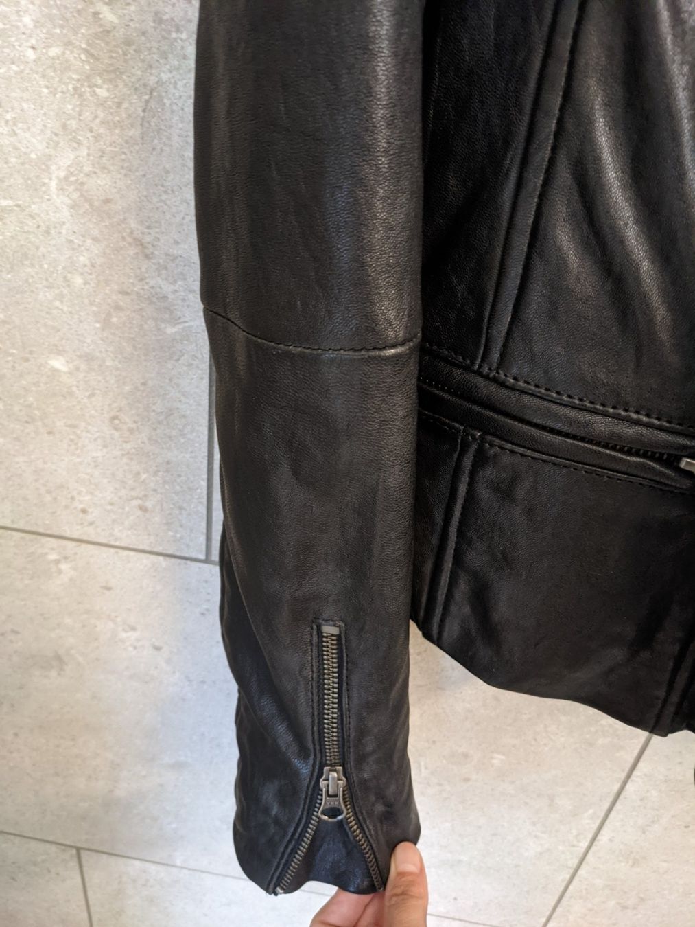 Paul Kehl Giacche: Paul Kehl Damen Lederjacke – Usato da Winterthur venduto da Prishy 1