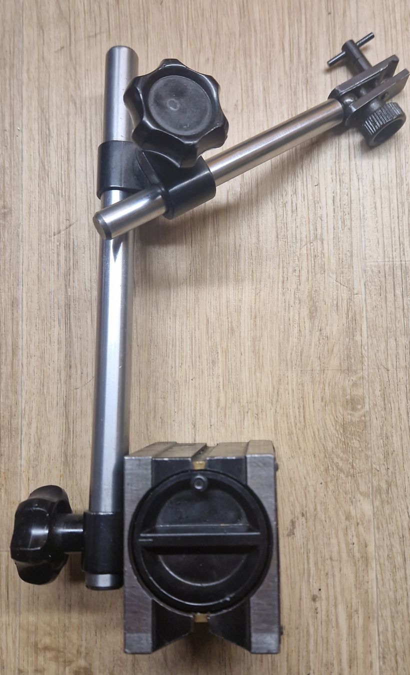 Misurare: Messuhrstativ Magnet Fix – Usato da Winterthur venduto da zserg 3