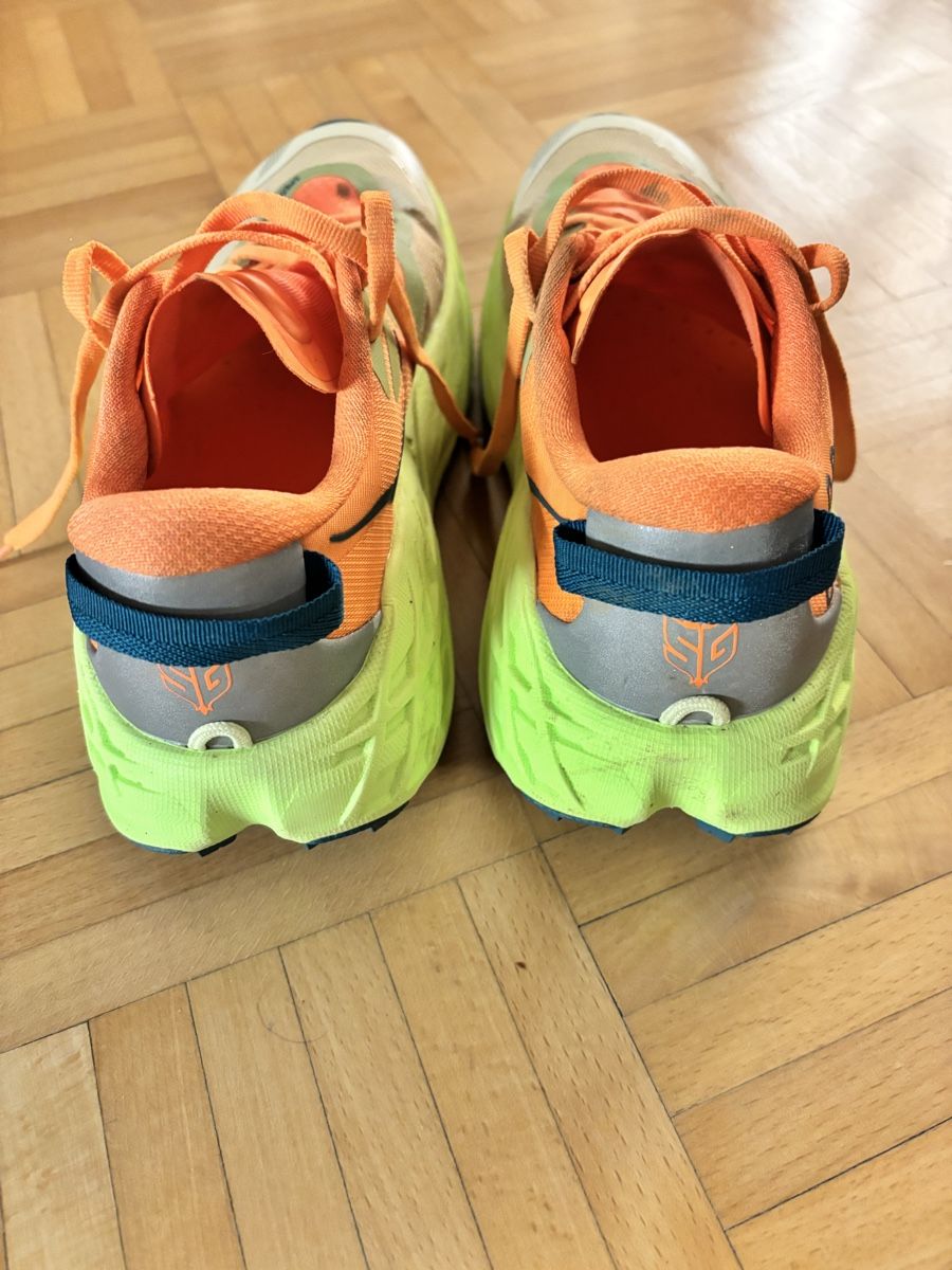 Hoka One One Scarpe da donna: Hoka Speedgoat 7 – Usato da Zürich venduto da hen_pn5z 3
