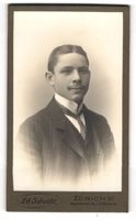 Fotografie Ed. Schucht, Zürich, junger 