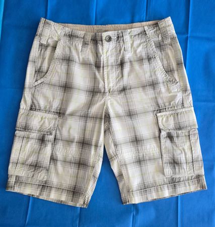 C&A Shorts Gr. M (48)