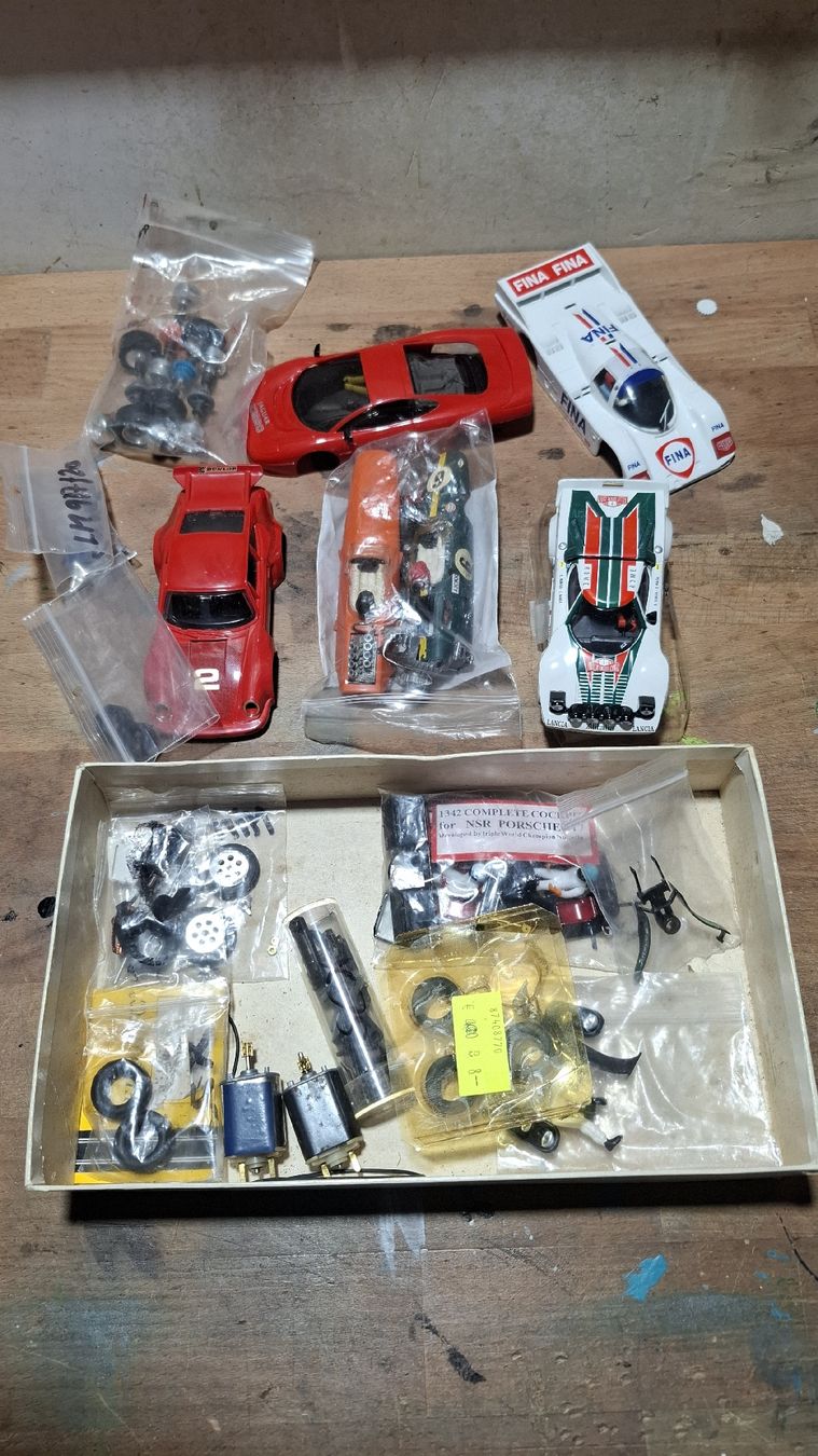 Modellini d'auto: Slotcar Ersatzteilpaket – Usato da Flaach venduto da Gommi81 1