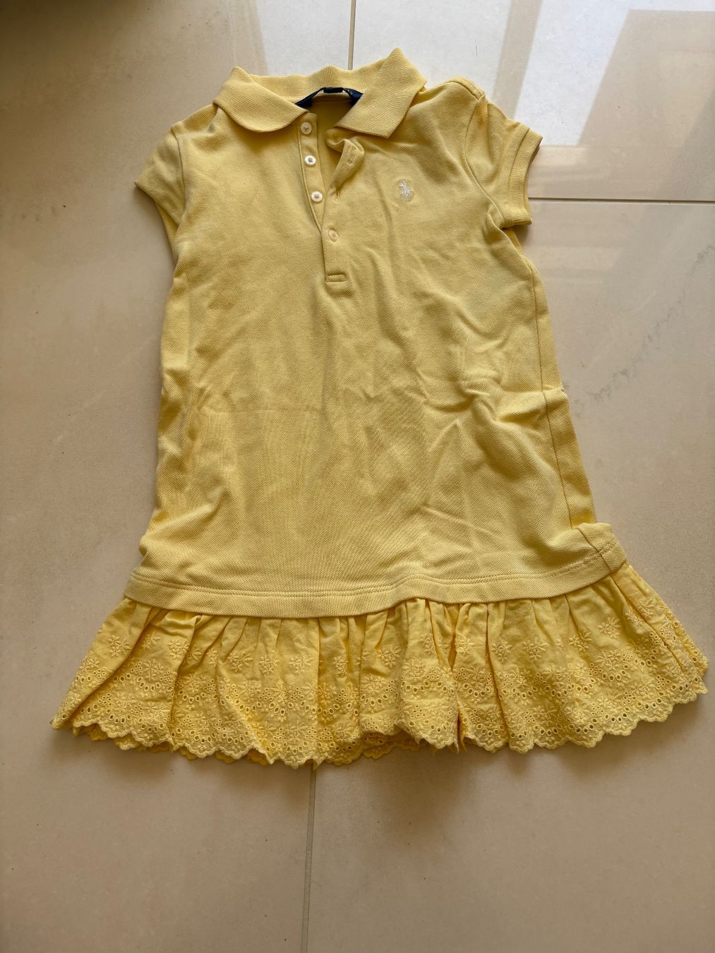 Ralph Lauren Vestiti & Gonne: Robe Polo Ralph Lauren jaune 5 ans – Usato da Chêne-Bougeries venduto da Luke17