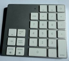 Silberner Zahlenblock (Numpad) – Micro-USB – ergonomisch