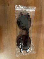Lunettes de soleils brunes