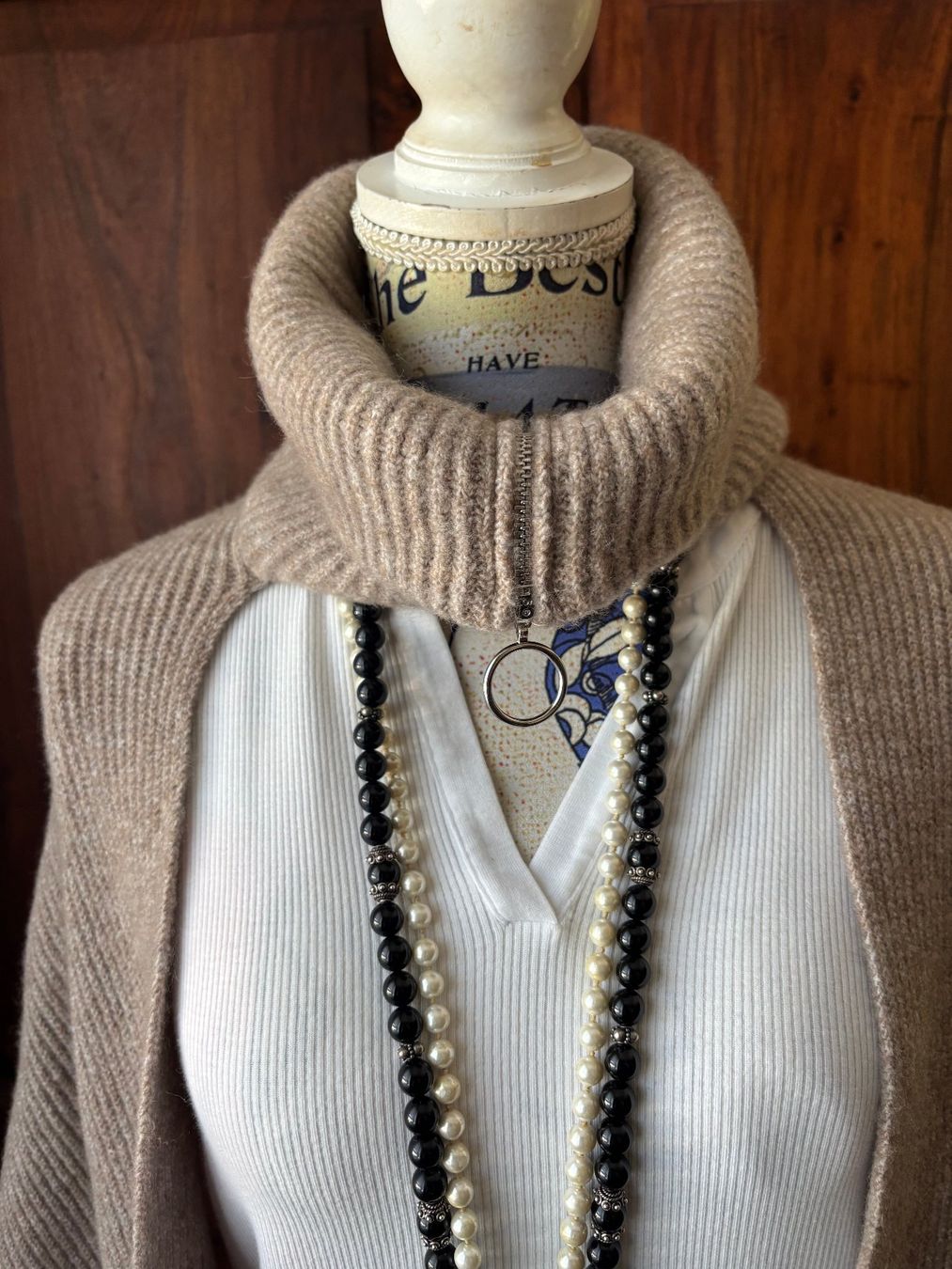 Zara Foulard & Sciarpe: ZARA Schalkragen neu – Nuovo (secondo la descrizione) da Merishausen venduto da yourdream 1