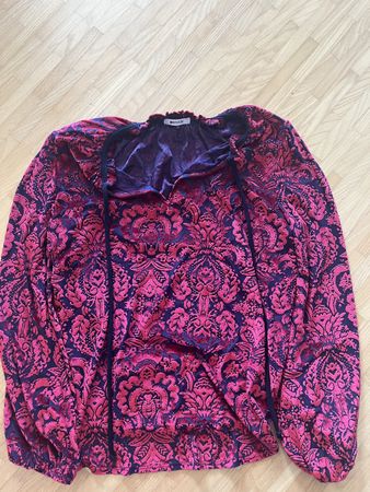 Samtbluse