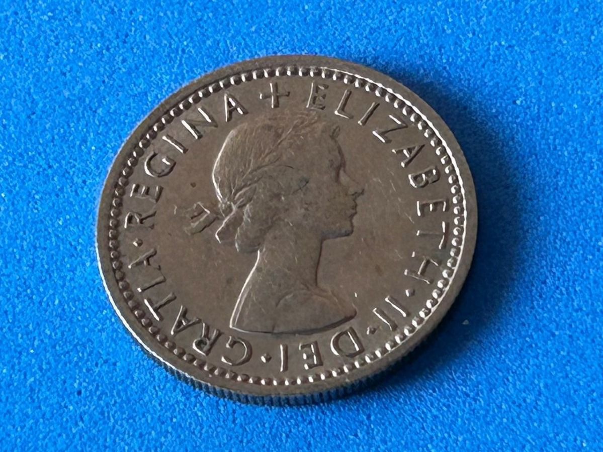 Tutti le monete: UK - 6 Pence 1963 – Usato da Corcelles NE venduto da AJKader 1