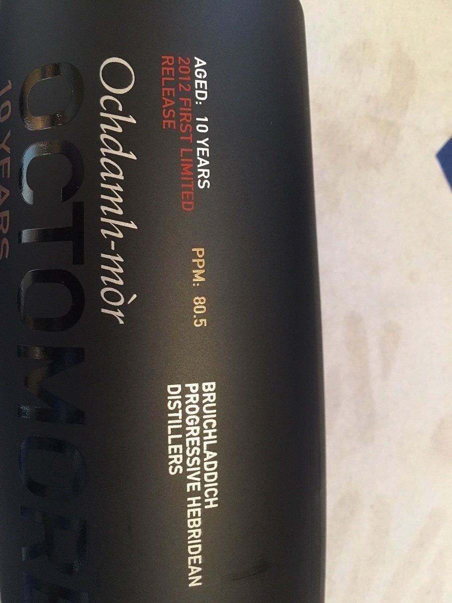 Octomore Bevande alcoliche: Bruichladdich Octomore 10 Years 2012 First Release – Nuovo e nell'imballaggio originale da Aarwangen venduto da concorde58 1