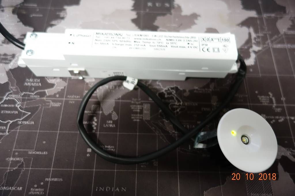 Lampade: Notlicht Element – Usato da Hinwil venduto da Sinclar1