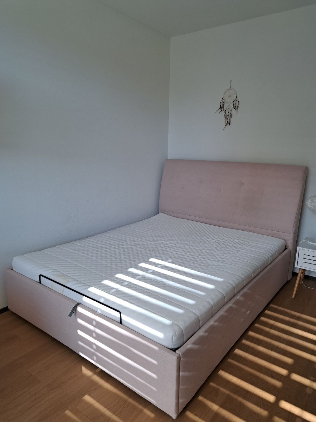 Ikea Letti: IKEA Doppelbett 180x200 mit Matratze! – Usato da Zürich venduto da dor_lvc5