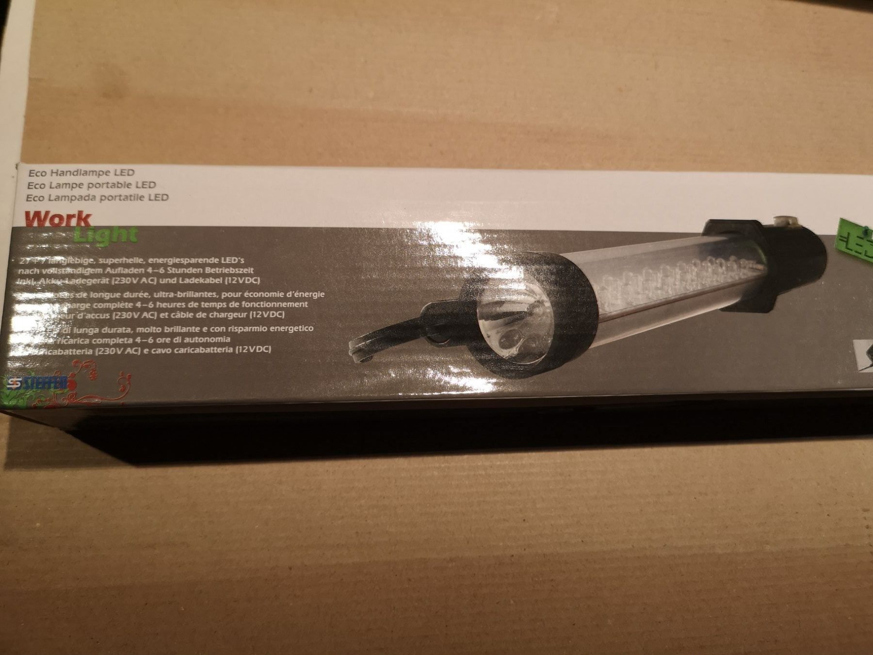 Lampade: Fluoreszenz Handlampe WORK LIGHT 20W E27 – Nuovo e nell'imballaggio originale da Kloten venduto da Euroasia 1