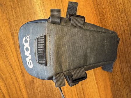EVOC Satteltasche für Fahrräder, guter Zustand, praktisch im