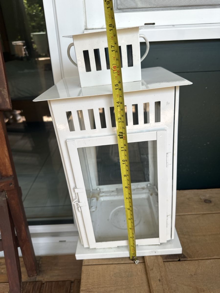Ikea Lanterne: White lantern with glass doors, 40 cm height – Usato da Zürich venduto da car_68nt 5
