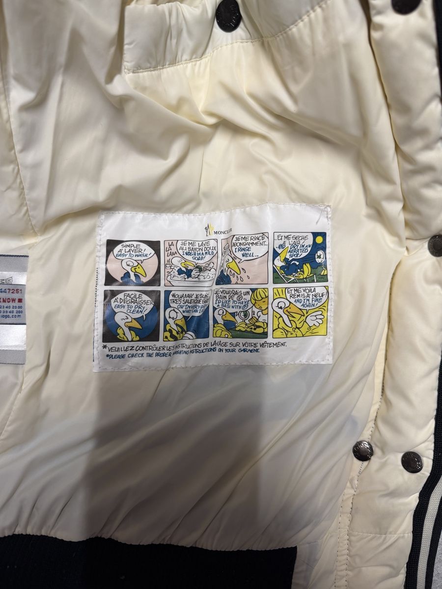 Moncler Giacche: Moncler Daunenjacke, blau, Winter – Usato da Wil ZH venduto da Cyril-Las 6
