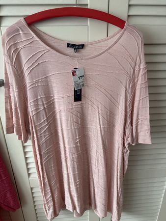 Damen Shirt Rosé Grösse 52/54 fabrikneu mit Etikett hellrosa