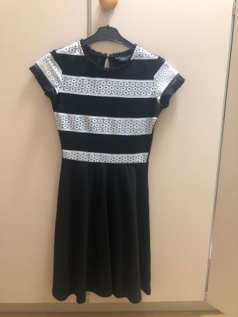 Kleid Dorothy Perkins, Gr. 34
