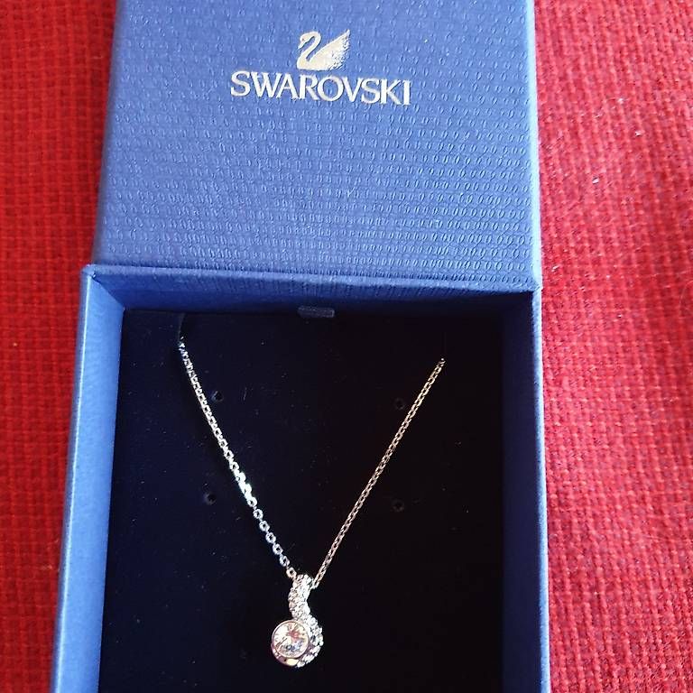 Swarovski Altri gioielli: Swarovski Collier und Ohrhänger – Nuovo (secondo la descrizione) da Schliern b. Köniz venduto da TatjanaZ 1