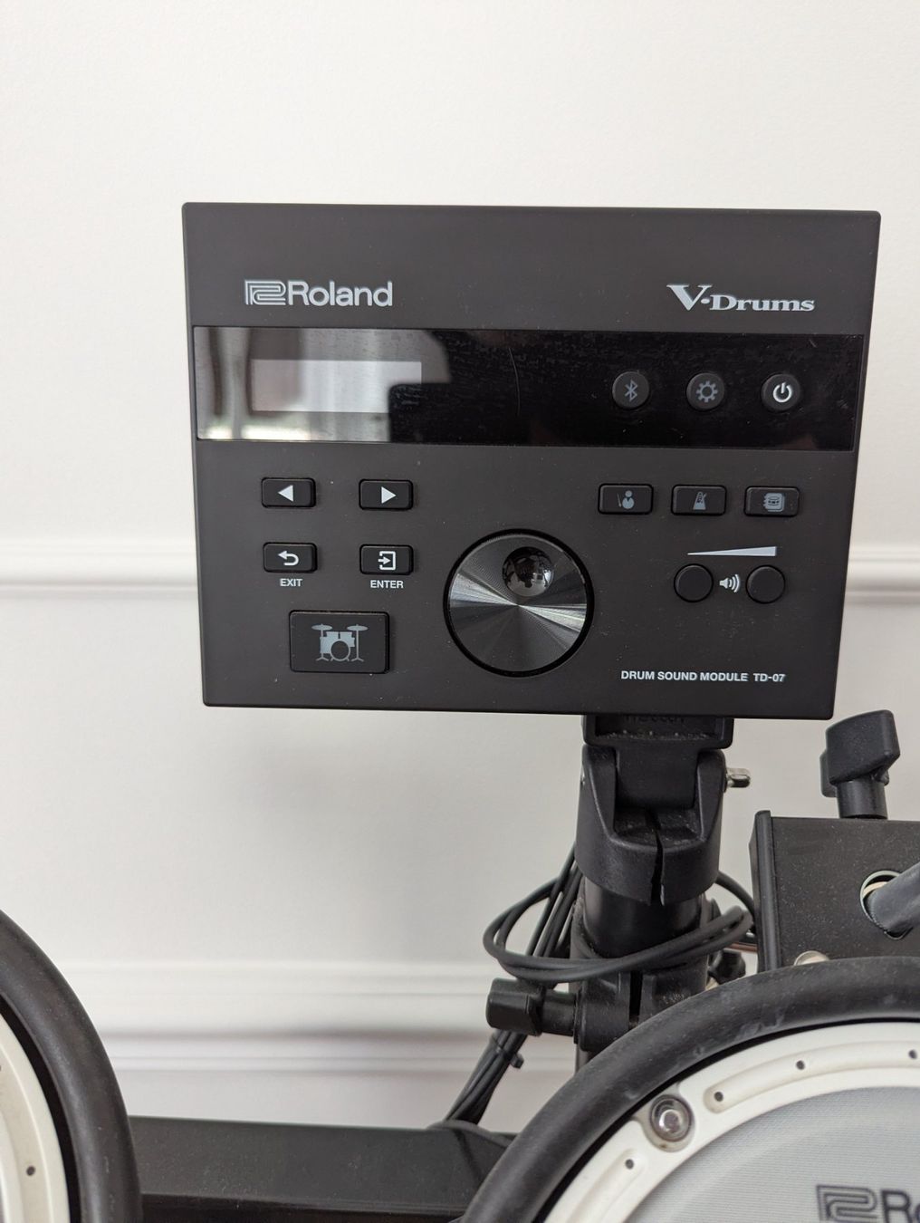 Roland Strumenti musicali: Roland TD-07KV V-Drum Set Bundle – Usato da Zürich venduto da den_j7bn 2