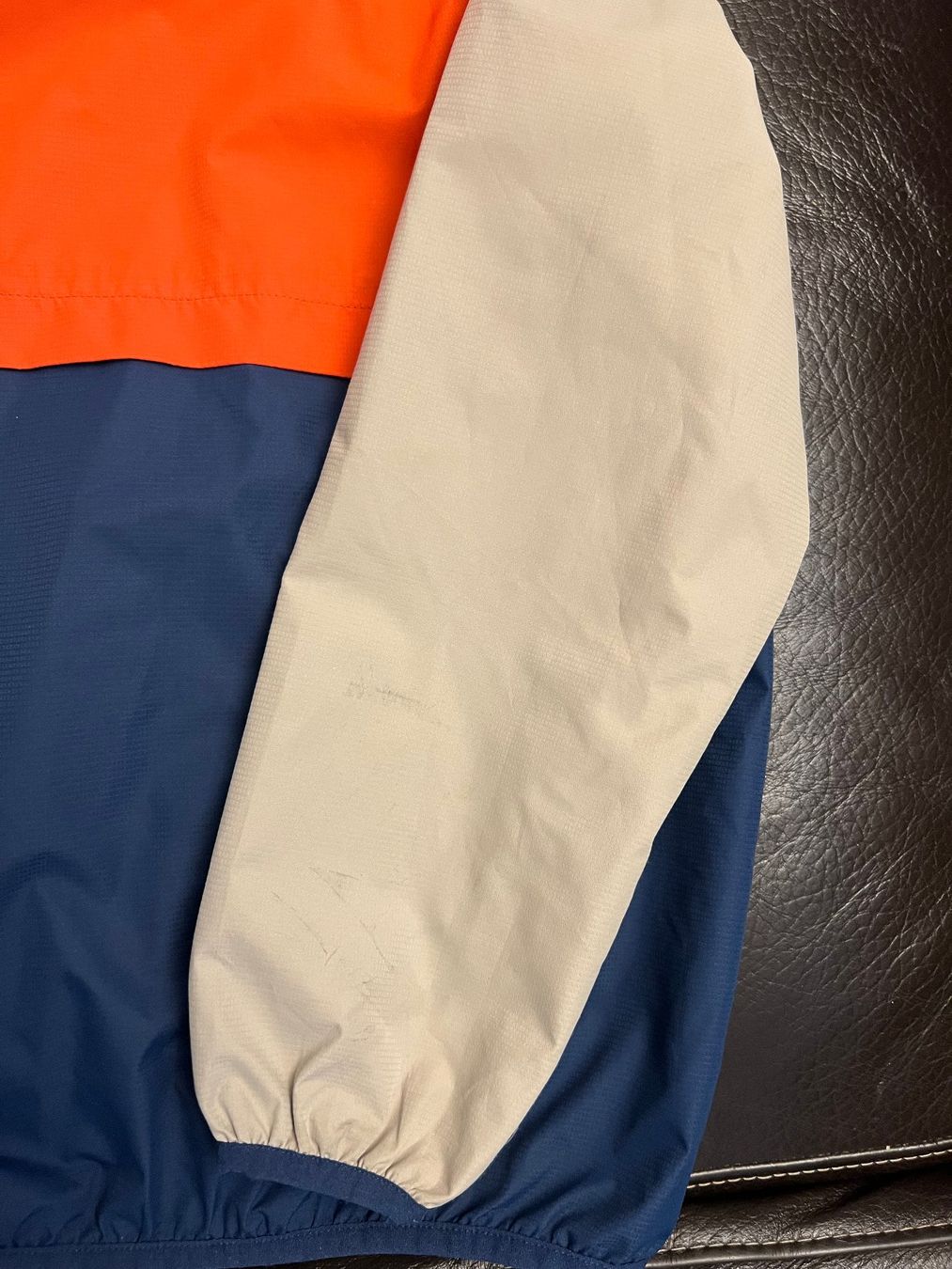 Giacche & Cappotti: Frühlingsjacke Gr. 122 – Usato da Männedorf venduto da JaLa. 1