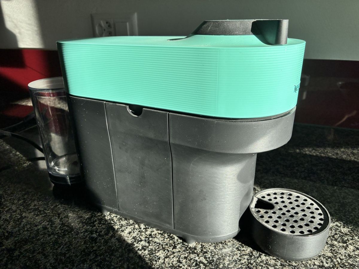 Nespresso Kaffeemaschinen & Espressomaschinen: Nespresso Vertuo Kaffeemaschine  – Neu (gemäss Beschreibung) aus Limpach von oberaschi 3