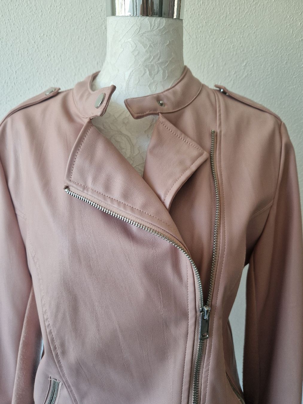 Giacche: VESTE EN SIMILICUIR – Usato da Camorino venduto da JPHANDMADE1 1