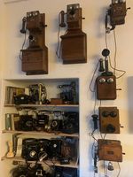 Altes Telefon Schweizer Sammlung antikes Holztelefon Phone