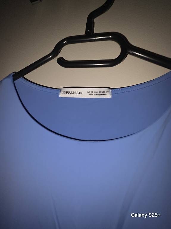 Tops: 3 Pull & Bear Bodys – Gebraucht aus St. Gallen von ruz_t5lk 3