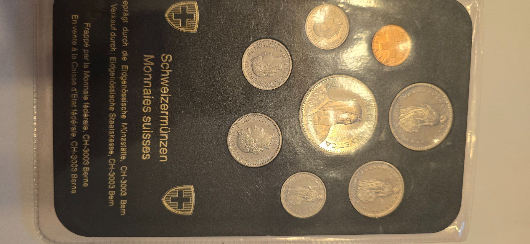 Toutes les monnaies: Pieces Fleur de coin 1980 – Neuf avec emballage d'origine à Fribourg par yan_z5fr 1