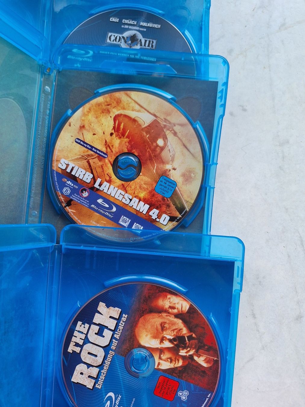 Tutti i DVDs: 3 STK BLU- RAY DISC - ACTION- KRACHER . – Usato da Huttwil venduto da Kunterbuntli 4