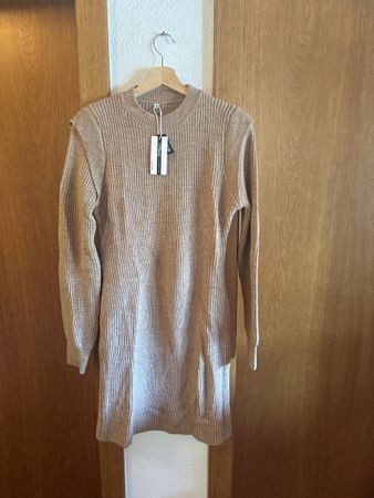 Strickkleid beige