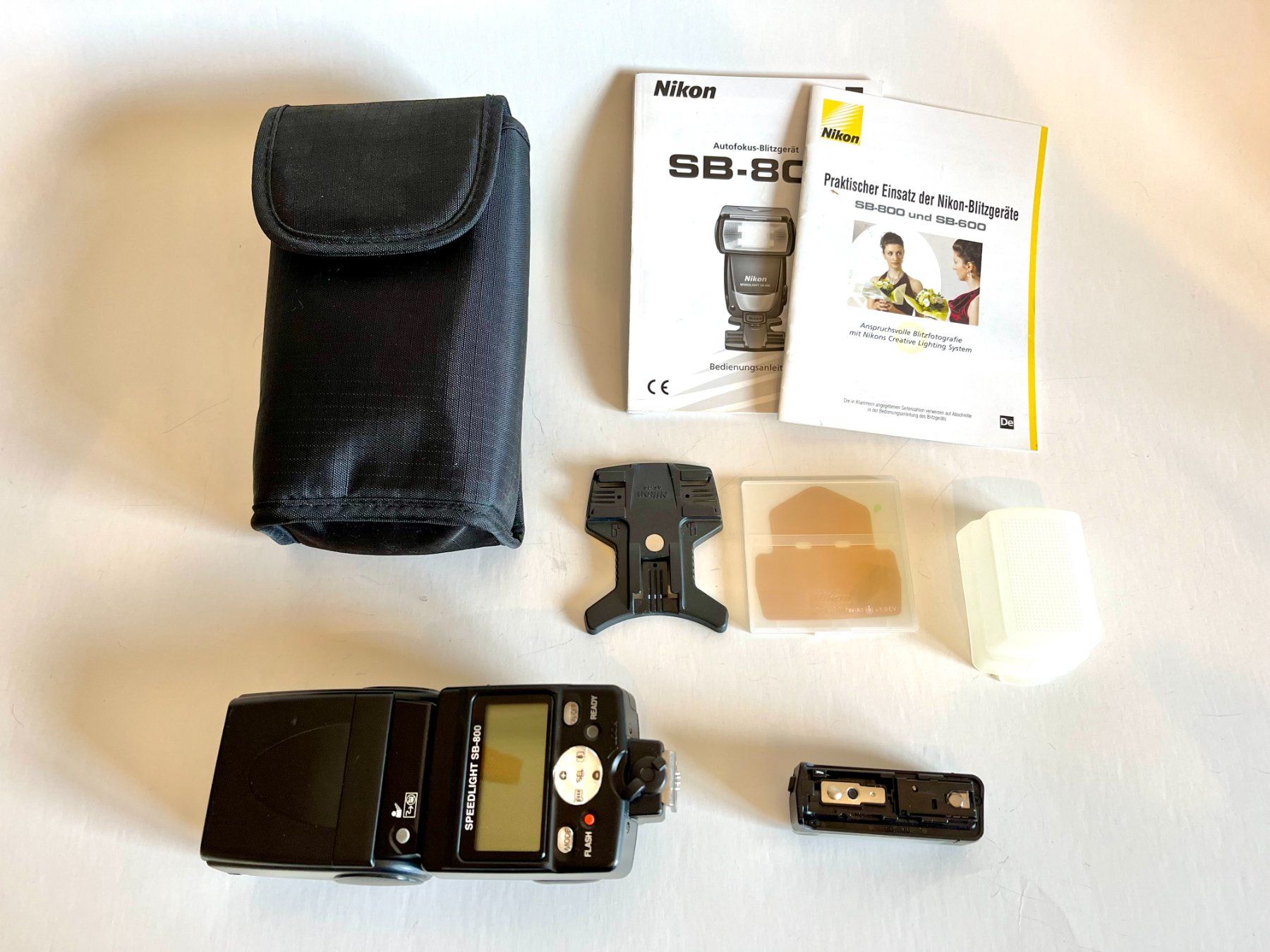 Nikon Flash: Nikon SB 800 Autofokus-Blitzgerät – Usato da Reinach BL venduto da Urs4153