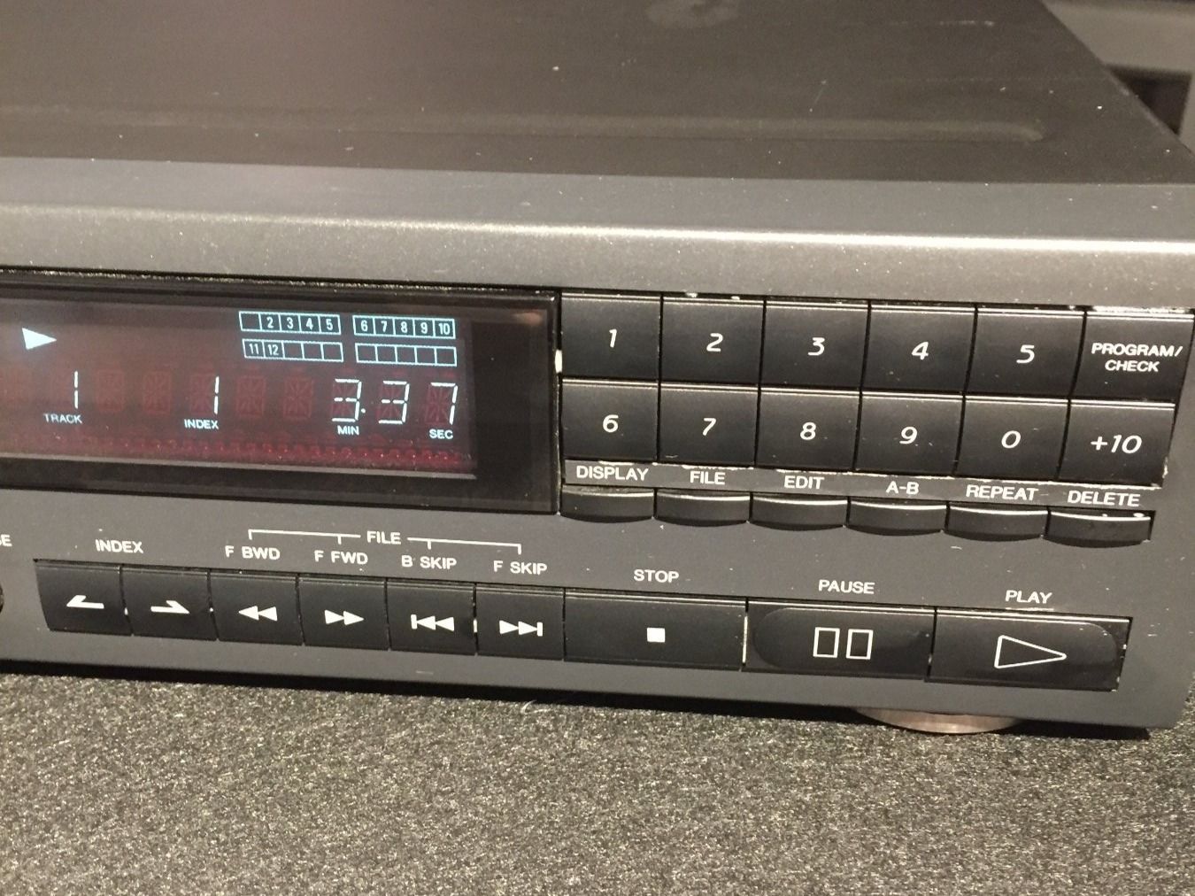 Aiwa Lettore multimediale & Streamer: Aiwa CD Player  DX-X10 – Usato da Würenlingen venduto da Schneiderhifi 3