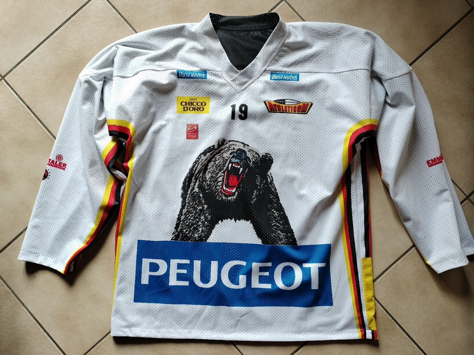 Canottiere & Pantaloni: Zwei SC Bern SCB Trikot in einem – Nuovo (secondo la descrizione) da Schwanden Sigrisw venduto da Wibe81