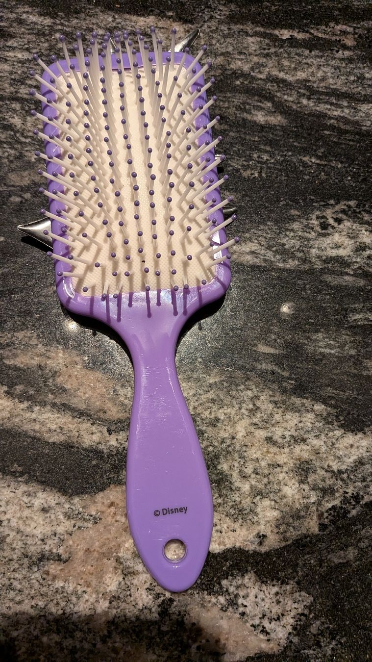 Sonstige Haarpflege: Haarbürste  – Neu und originalverpackt aus Wattenwil von karinschaw 3