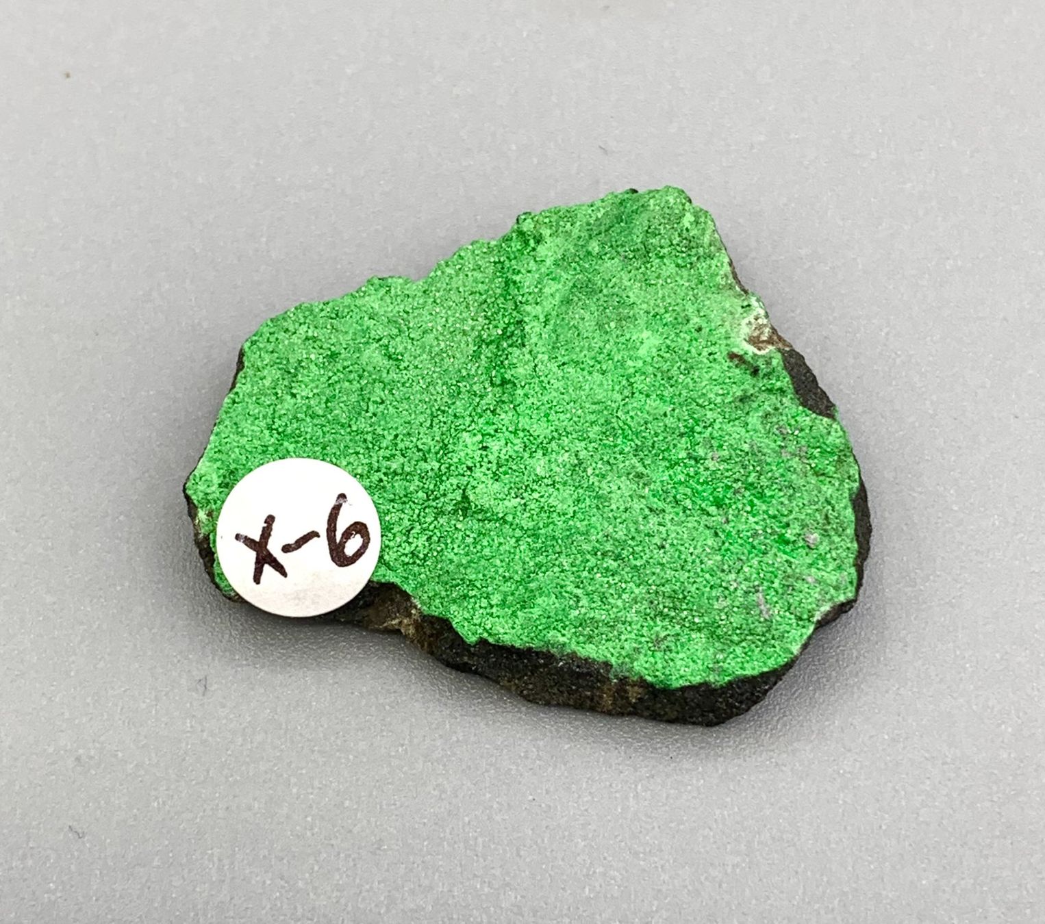 Mineralien & Heilsteine: Uwarowit - Rohstein - Naturbelassen – Neu (gemäss Beschreibung) aus Samstagern von Spliti