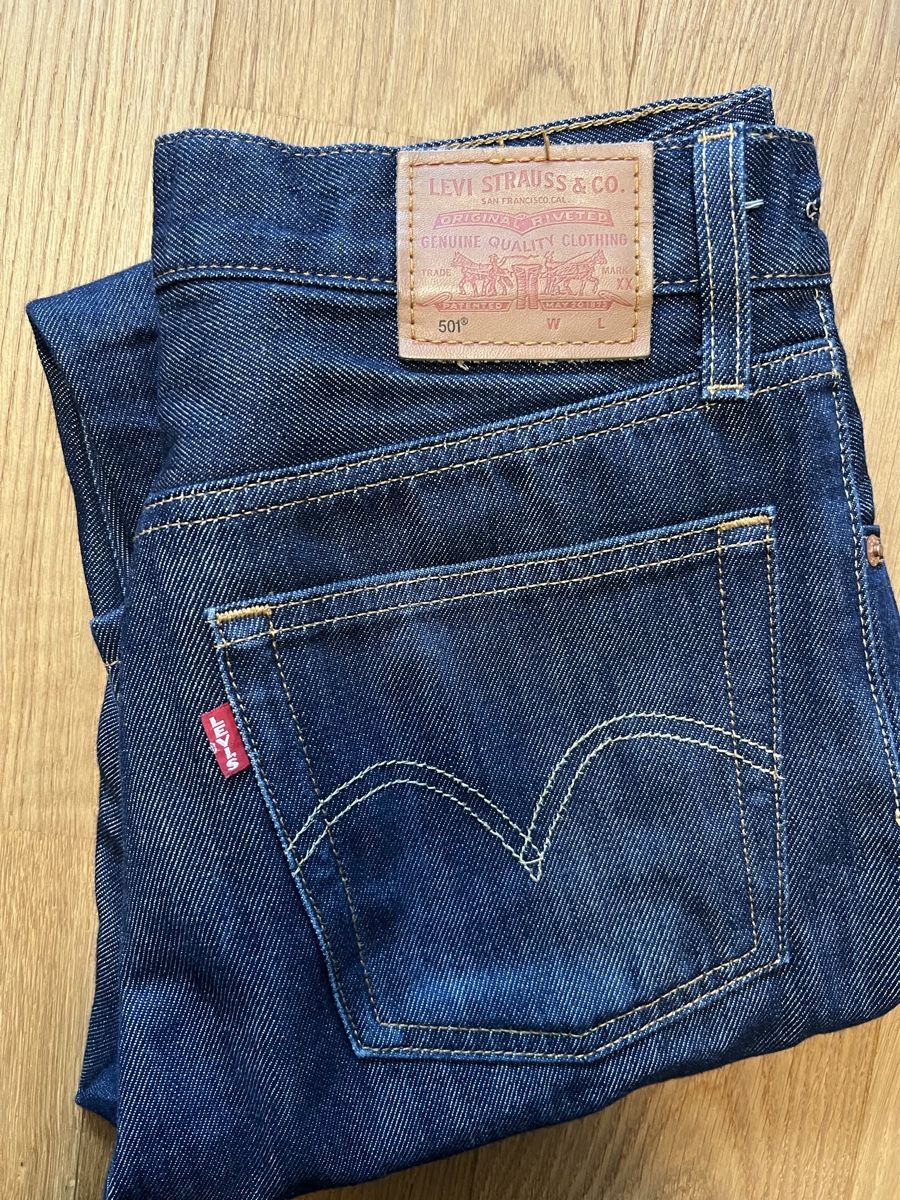 Levi's Jeans: Blaue Levi‘s Jeans – Nuovo (secondo la descrizione) da Frauenfeld venduto da vik_d96k 1