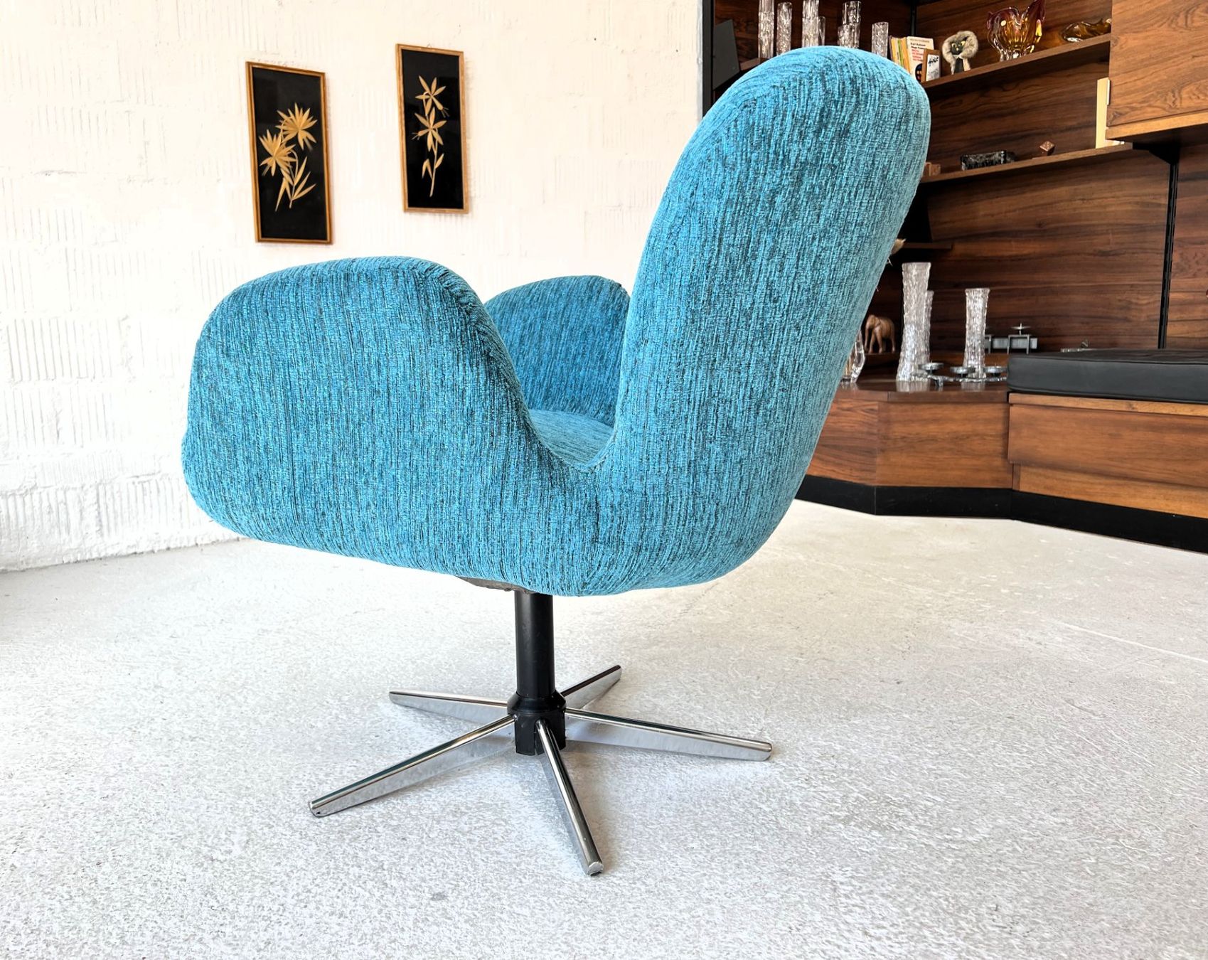 Sessel: McM Drehsessel - Swan Style - Arne Jacobsen – Gebraucht aus Walzenhausen von stilvollwohnen 9